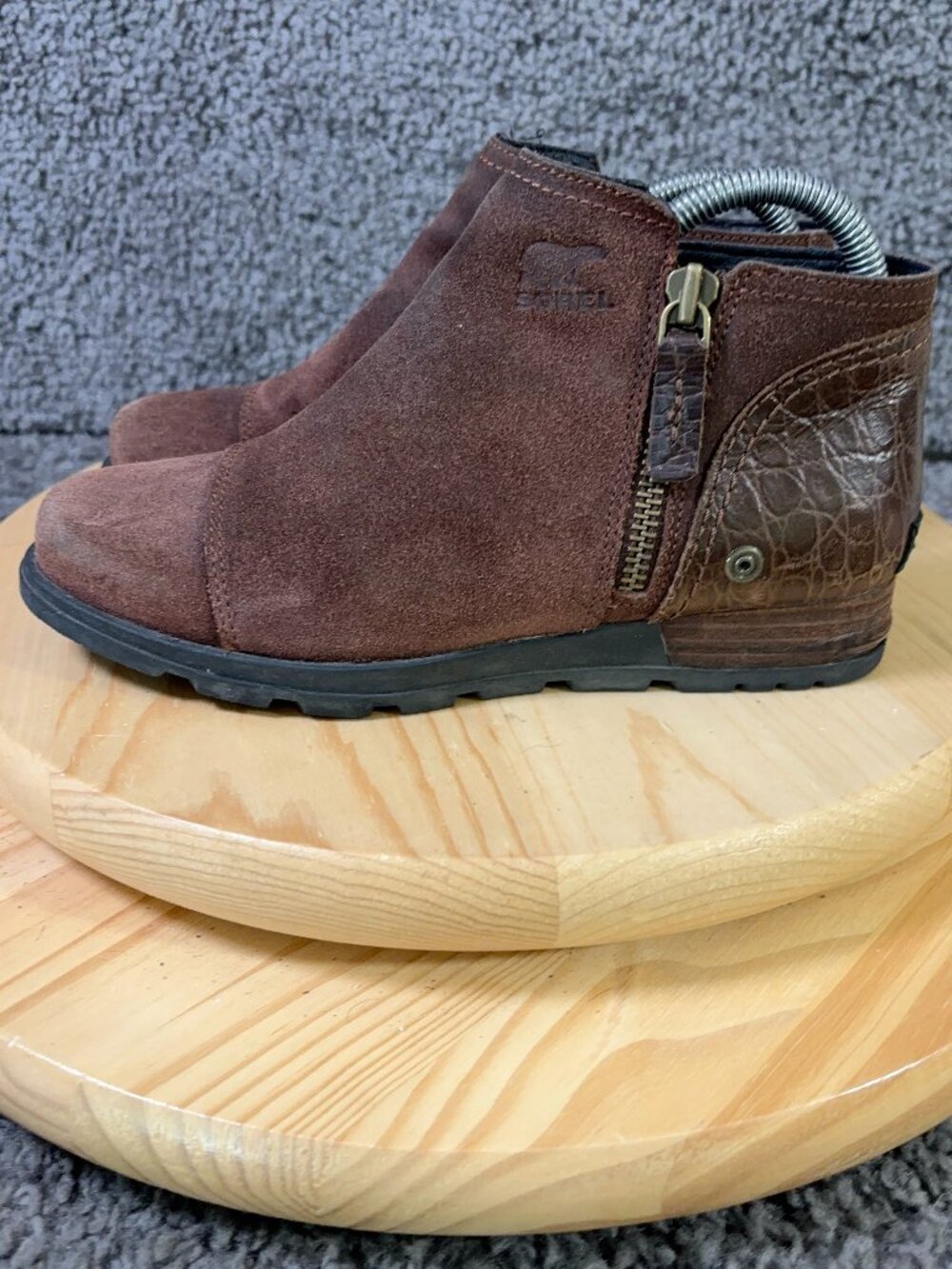 Sorel Boots Major Low Womens Size 7 Suede Leather Brown Cap Toe Ankle Booties
